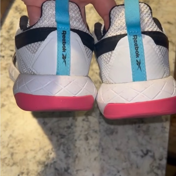 Reebok White and Black Mesh Running Shoes - Picture 5 of 6